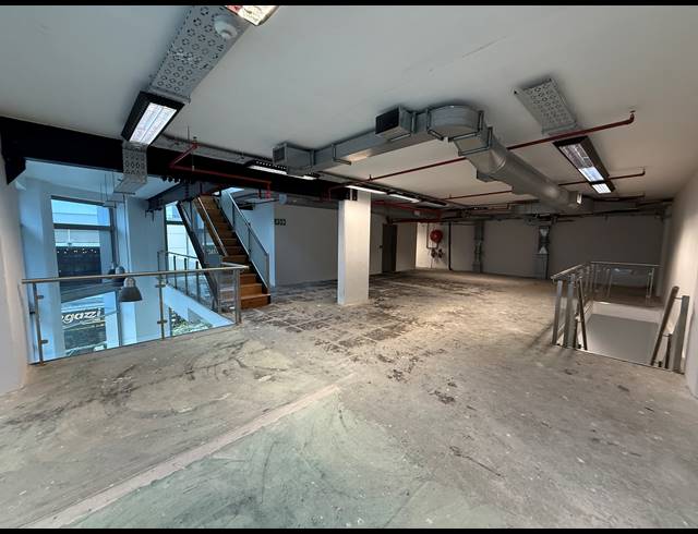 1,305M² OFFICE TO LET IN ROSEBANK